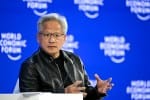 Nvidia CEO黄仁勋在全场直播中拒绝AI放缓呼声